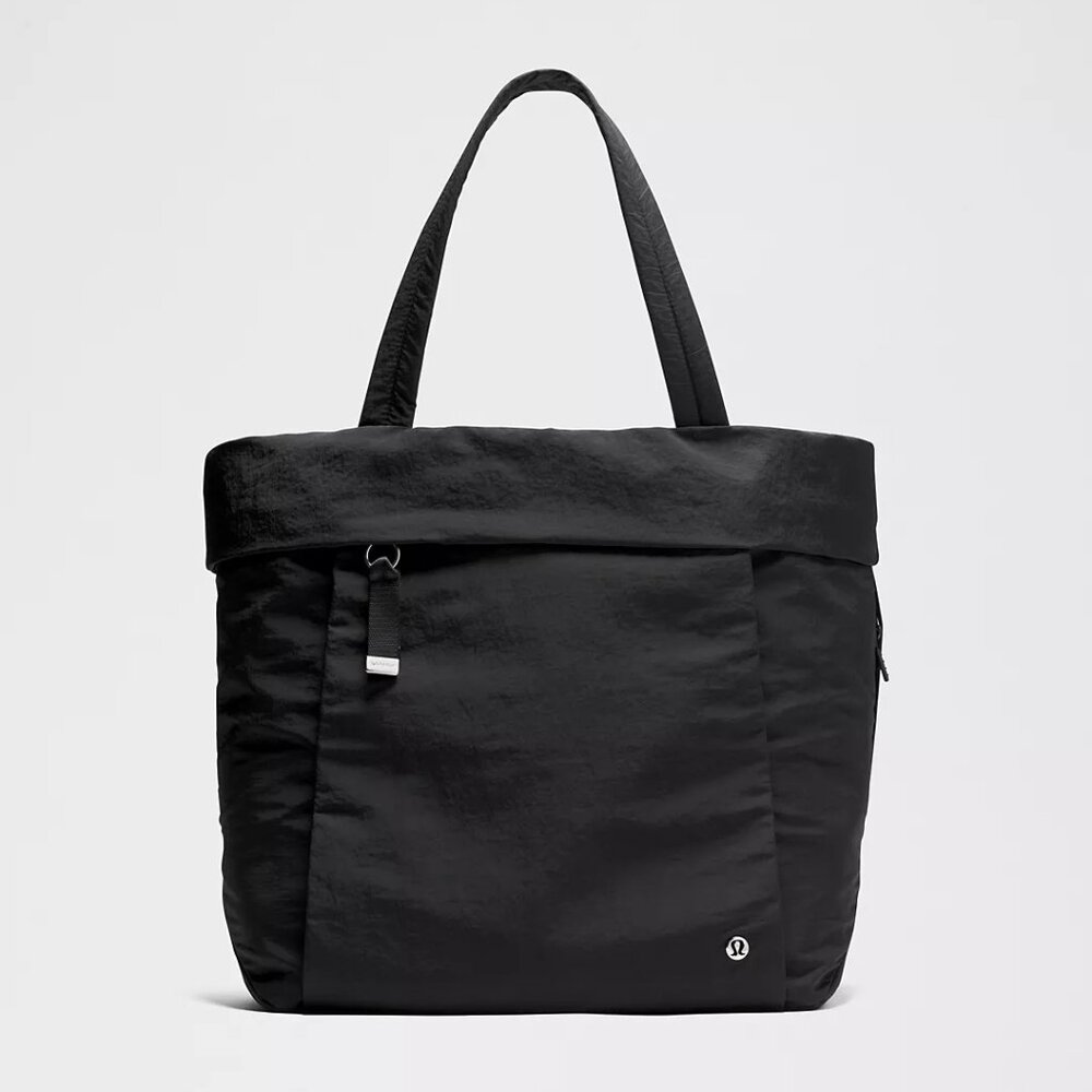 Lululemon On My Level Carryall Tote Bag 27.5L in Black, BNWT